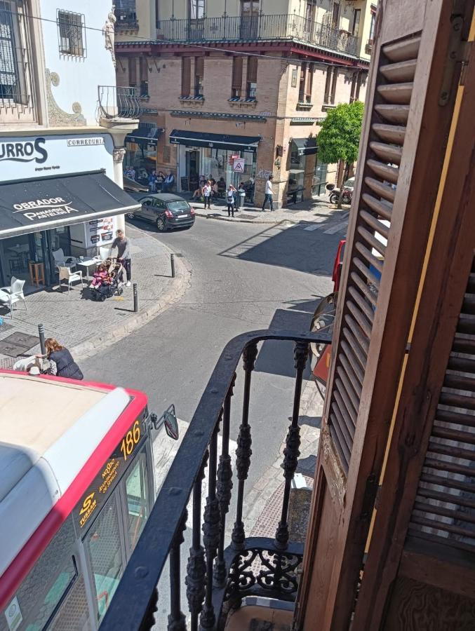 Apartamento Calle Feria Sevilla Kültér fotó